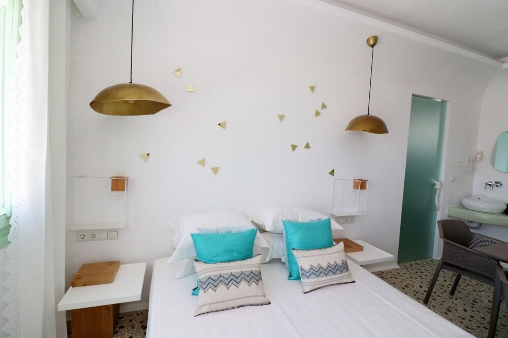 Depis Luxury Suites Naxos City Exteriér fotografie